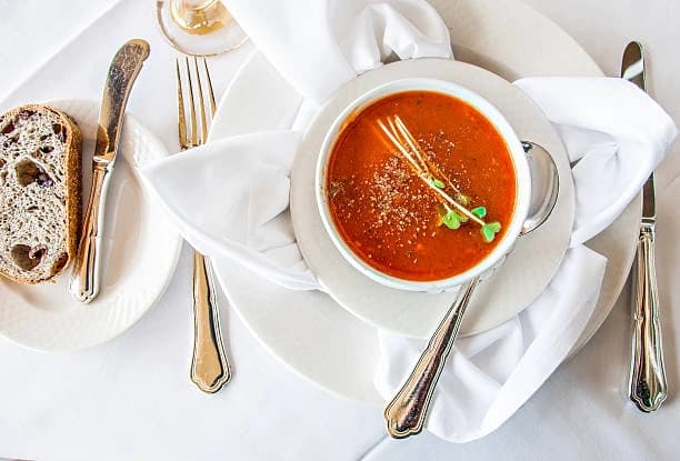 Egyszerű paradicsomleves