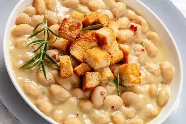 Erdélyi fehérbabfőzelék