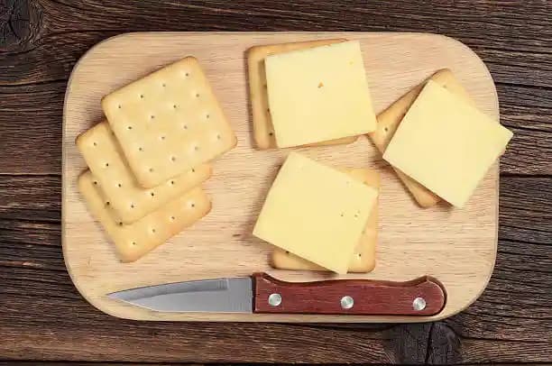 Korpovit keksz és light sajt