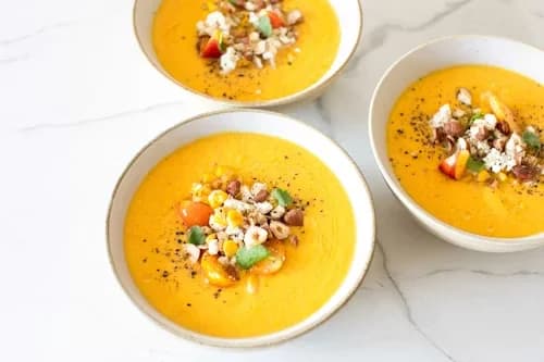 Kukorica-krémleves cheddar sajttal